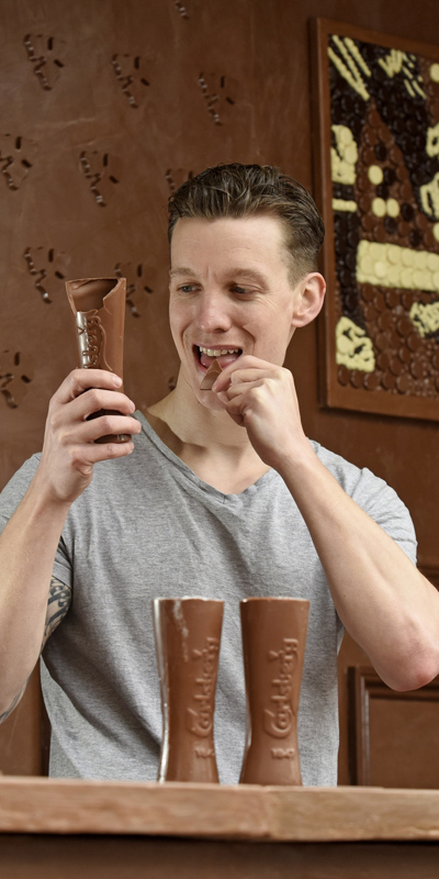 Pint being poured from Carlsberg chocolate bar