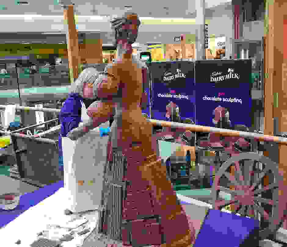 Live Sculpting Featured Main Live Sculpting Featured Main