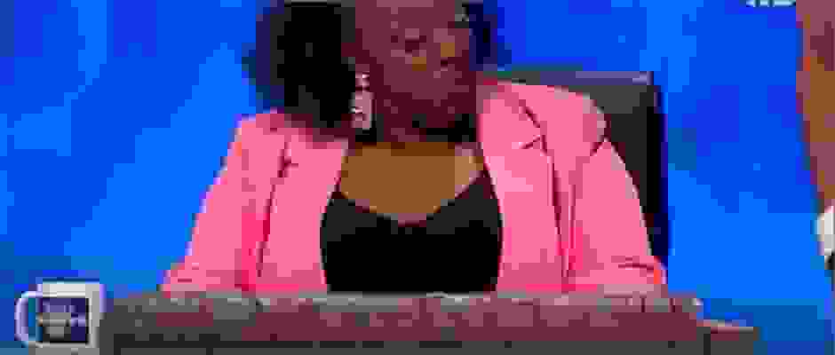 Jusy With Giant Twix (1) Jusy With Giant Twix (1)