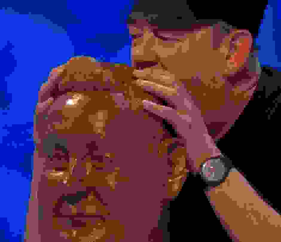 Johnny Vegas With Chocolate Johnny Vegas (1) Johnny Vegas With Chocolate Johnny Vegas (1)